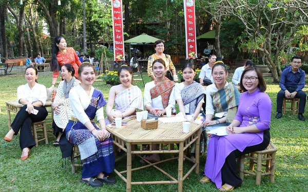 Dấu ấn từ chương trình 'Gia đình Việt với sinh viên Lào, Campuchia'
