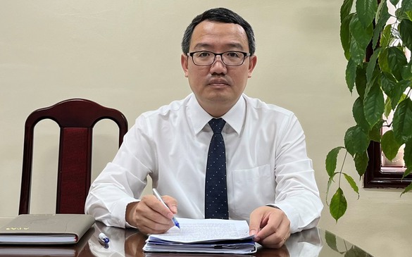 Cục Kiểm tra văn bản quy phạm pháp luật 'tuýt còi' yêu cầu bỏ tên trung tâm đào tạo lái xe
