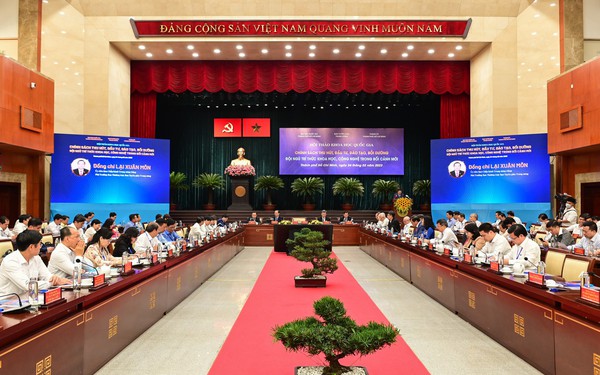 Cần có chính sách thu hút, đầu tư, đào tạo đội ngũ trí thức trong bối cảnh mới
