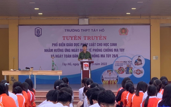 Đa dạng hóa các hình thức phổ biến, giáo dục pháp luật trong nhà trường