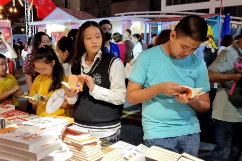 Tìm hiểu Đề cương Văn hóa Việt Nam (Bài 2): Bàn về tính 'khoa học' trong định hướng văn hóa