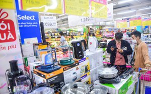 Co.op Mart giảm giá mạnh thực phẩm, gia vị và đồ dùng gia đình