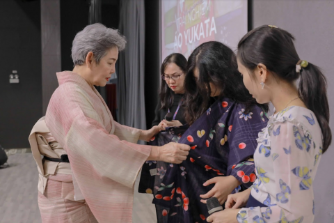 Giao lưu văn hóa thơ Haiku và sáo Shakuhachi Nhật Bản