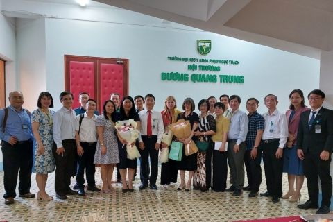 Trường đại học đào tạo nhóm ngành sức khỏe tìm định hướng để phát triển trong điều kiện mới