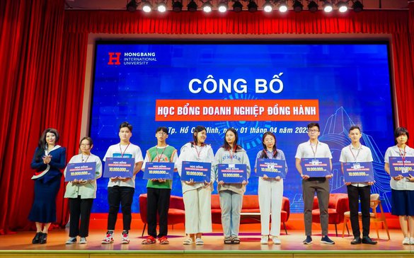Nhà trường và doanh nghiệp hợp tác tạo nhiều cơ hội cho sinh viên
