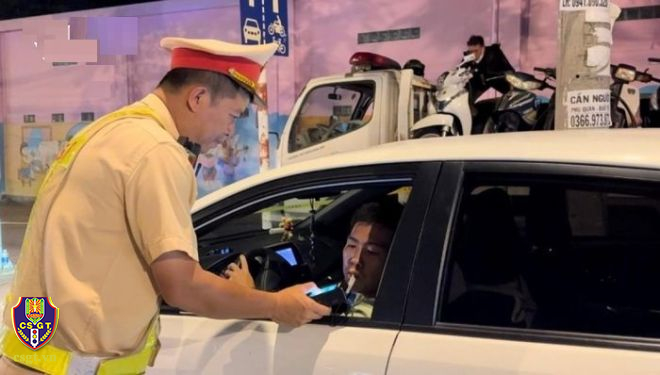 Trong hai ngày CSGT Đắk Lắk xử lý 219 'ma men'
