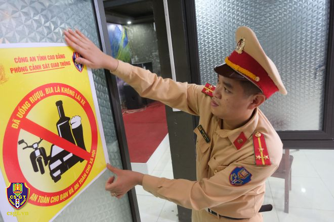 Vận động thực khách 