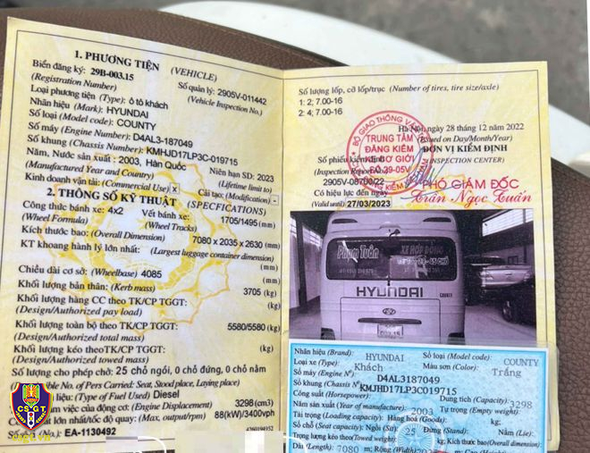 Liên tiếp phát hiện nhiều trường hợp sử dụng giấy chứng nhận kiểm định và giấy phép lái xe giả
