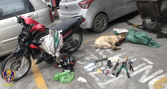 Sau tai nạn phát hiện phương tiện nghi “trộm cắp”