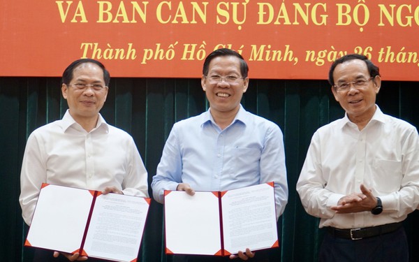 Chủ động, tăng cường phối hợp giữa Thành ủy TPHCM và Bộ Ngoại giao