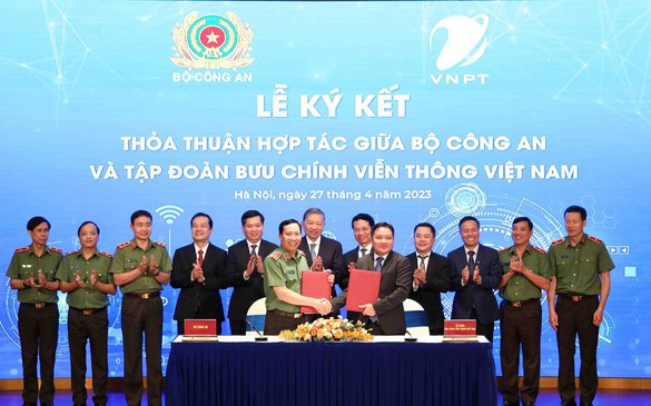 Bộ Công an và Tập đoàn VNPT tiếp tục hợp tác chuyển đổi số