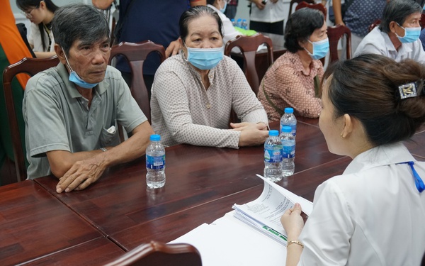 Những hộ dân đầu tiên ở TP. Thủ Đức nhận tiền bồi thường GPMB dự án Vành đai 3