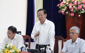 Hạn chế hành chính hóa công tác tác thi đua khen thưởng