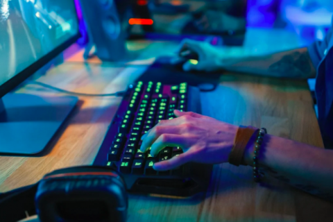 Bảo lưu quan điểm áp thuế tiêu thụ đặc biệt game online tại Việt Nam