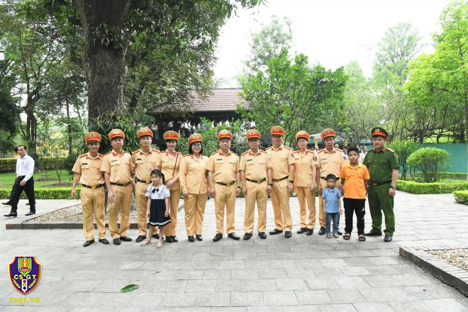 Sinh hoạt chính trị nhân ngày kỷ niệm ngày sinh nhật lần thứ 133 của Chủ tịch Hồ Chí Minh