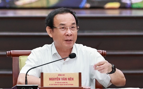 TPHCM vững niềm tin trước 'giờ G'
