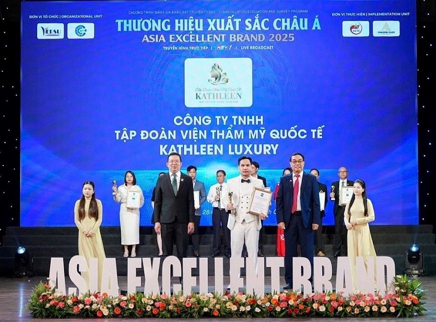 Tập đoàn Thẩm mỹ Quốc tế Kathleen được vinh danh là “Top 1 Thương hiệu Xuất sắc Châu Á 2025”