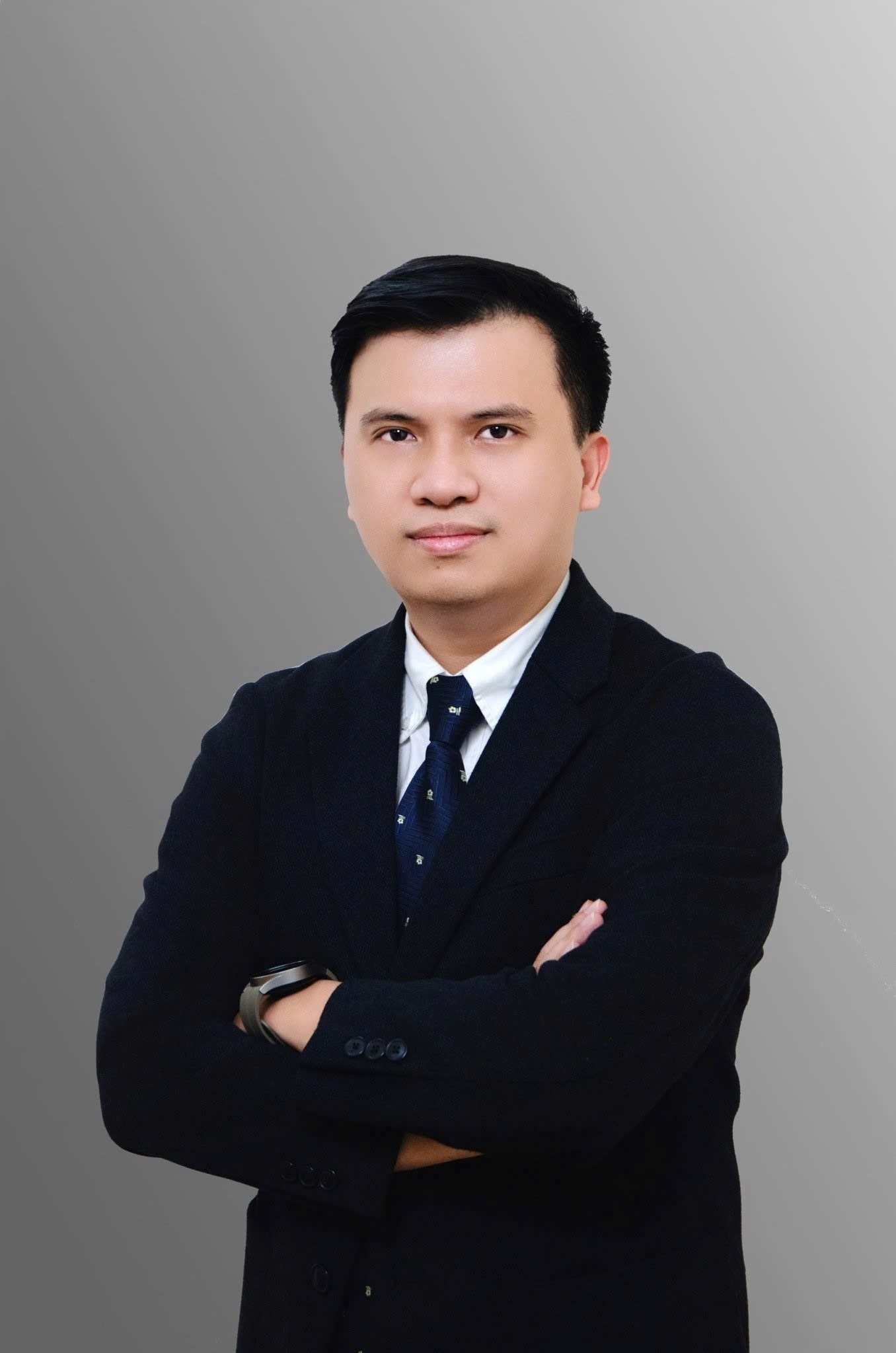 TS.BS. Hoàng Tiến Trọng Nghĩa, Trưởng khoa Nội Thần kinh, Bệnh viện Quân y 175.